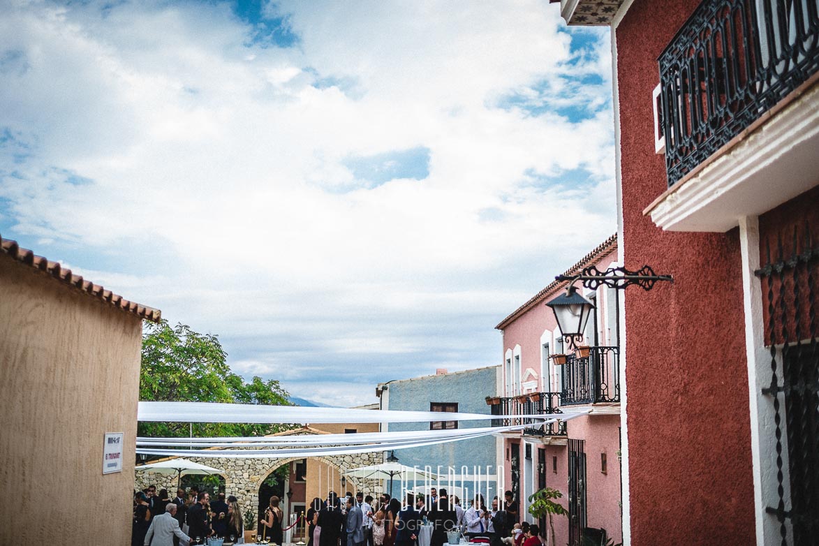 Fotógrafos Video Boda Pueblo Acantilado