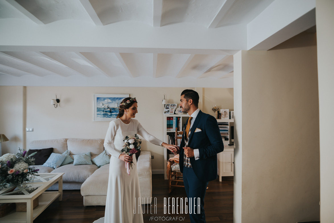 Wedding Photographer First Look Ramos de Novia Carmen Baeza Alicante 