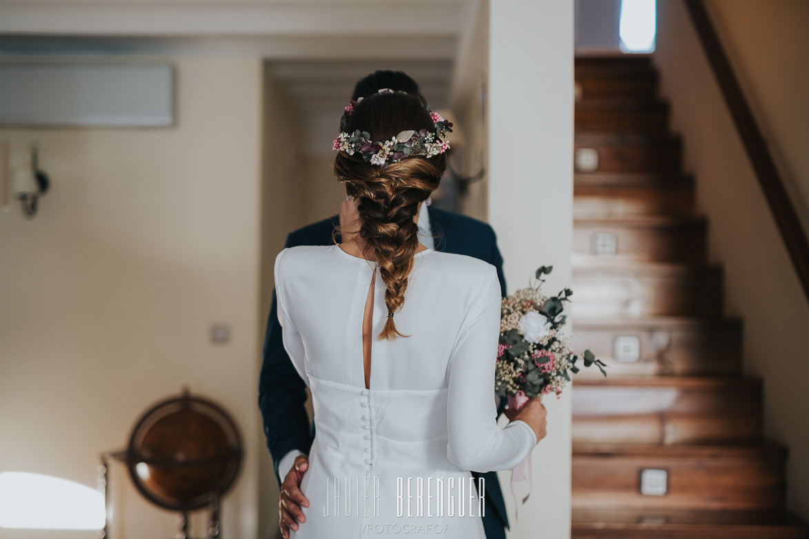 Peinado con trenza y tocado de novia Fuen Viudes 