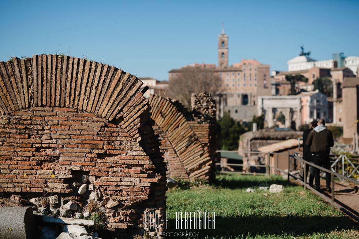 Wedding Photography in Roman Forum