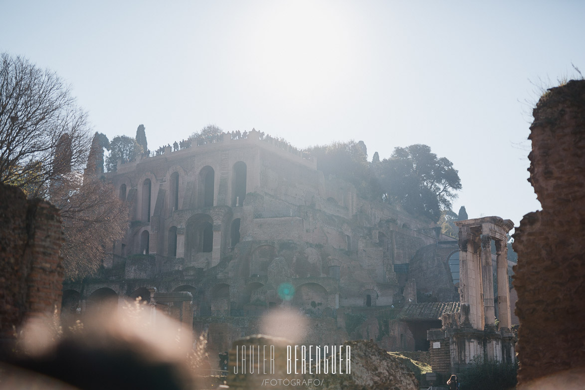 Wedding Photographer in Roman Forum