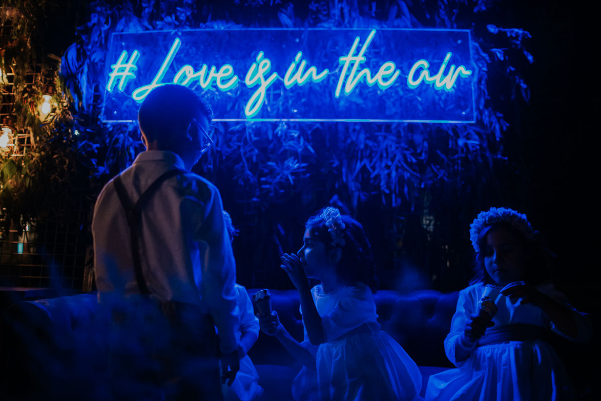 Neon para Bodas Love Is In The Air