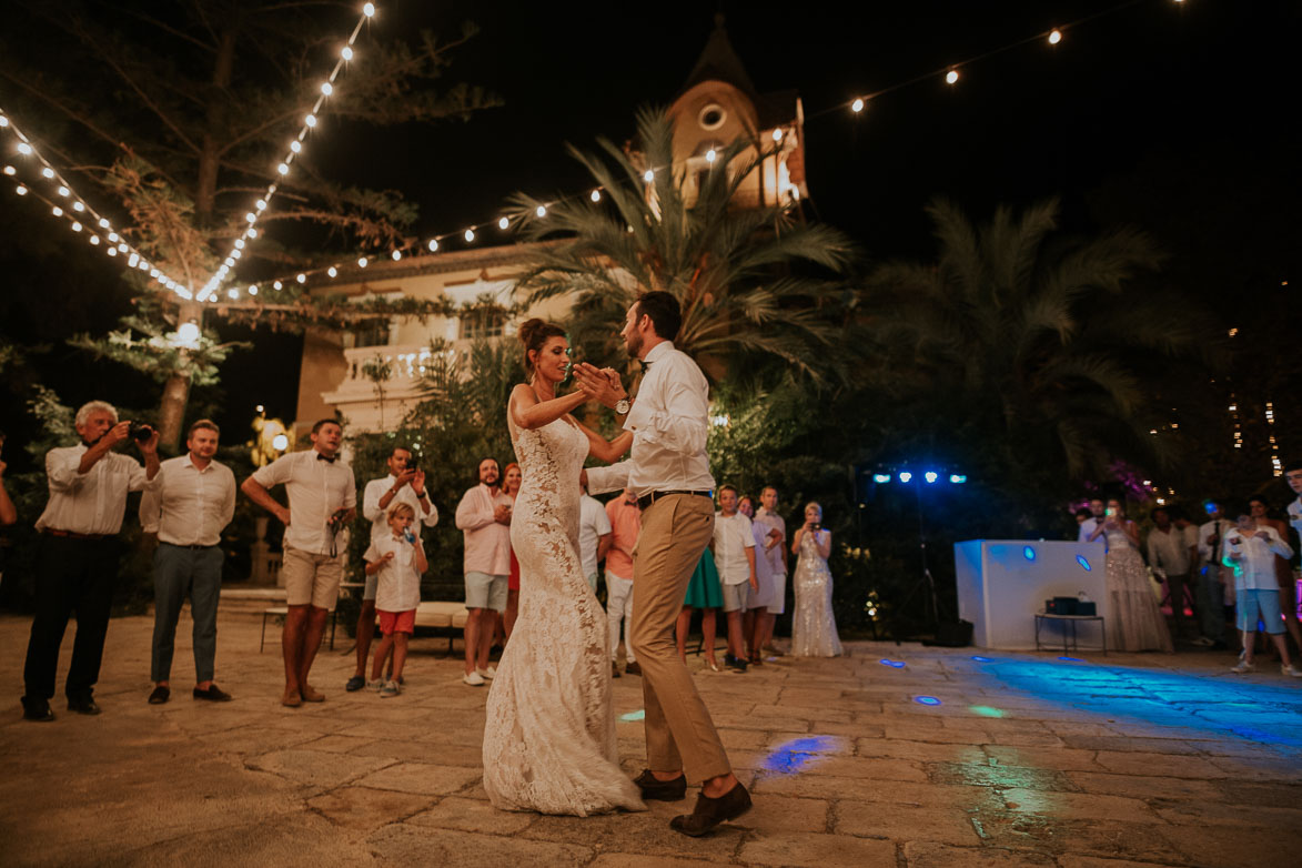 Baile de Novios en Jardines de Abril