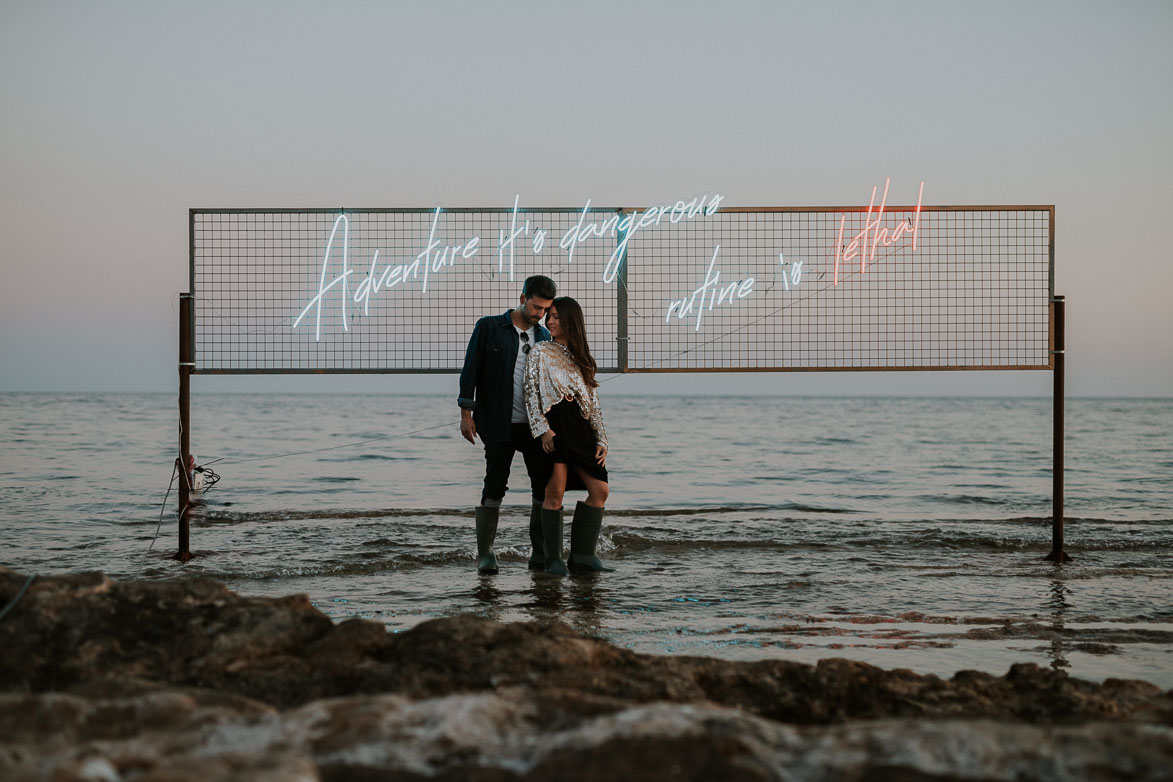 Fotografos de Pre Boda Alicante Neones para Bodas