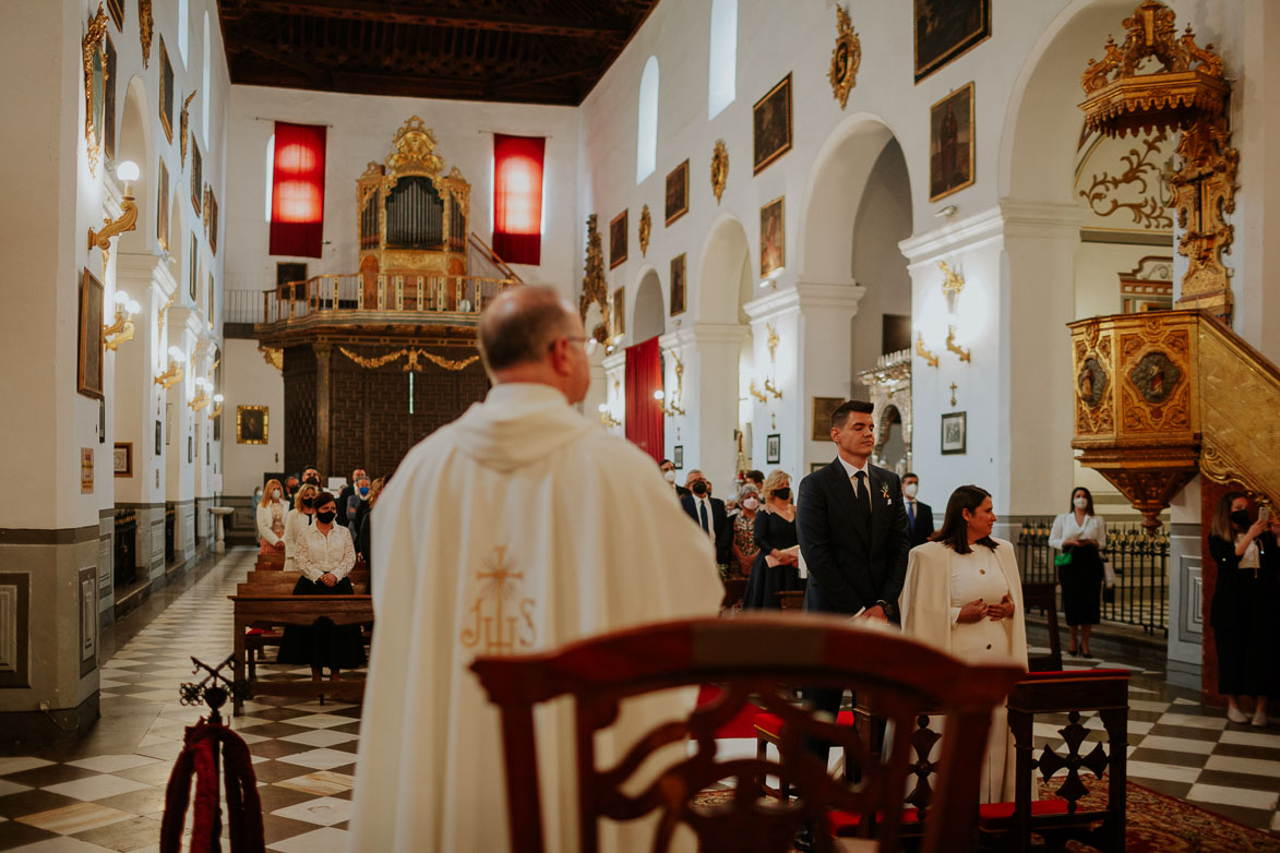 Fotografo de Bodas Granada Iglesia San Pedro y San Pablo