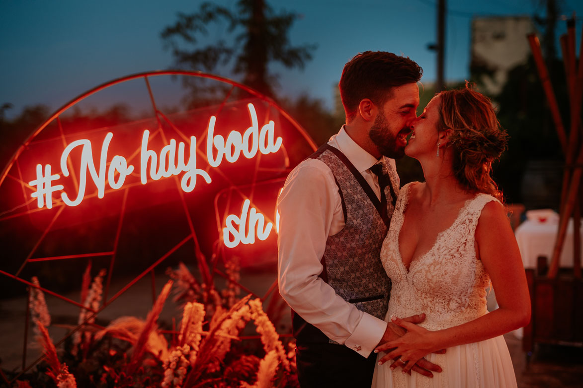 Neon para Bodas NO HAY BODA SIN BESO