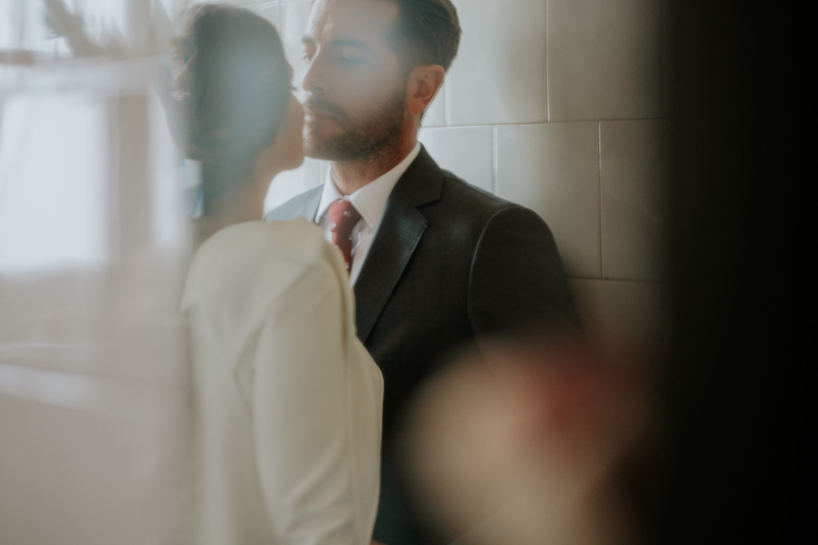 Fotos de Novios en un Baño