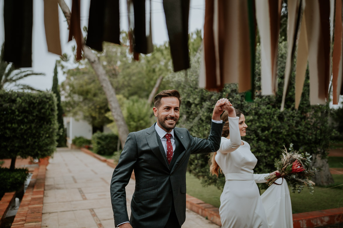 Carpa con Flecos de colores Bodas