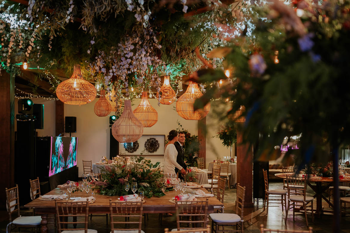 Fotos decoracion de Bodas con lamparas en La Finca de Susi Diaz