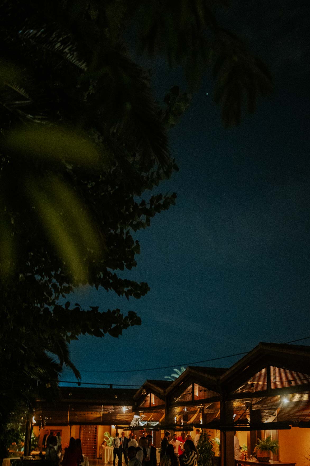La Finca Fotos de Noche 