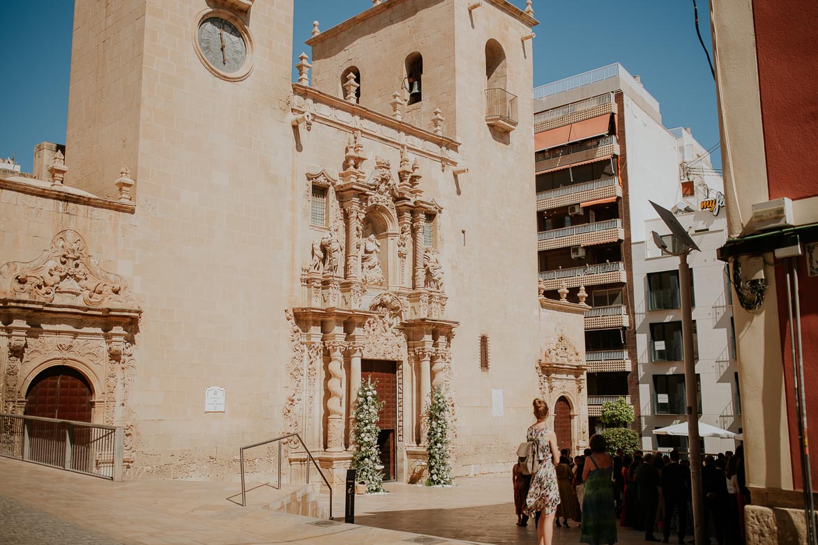 Fotografos de Boda en Basilica de Santa Maria Alicante