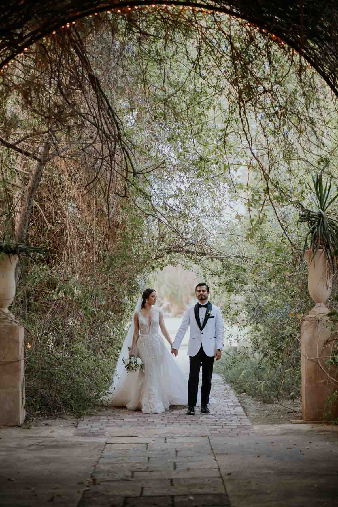 Boda de destino Alicante Jardines de Abril L&G