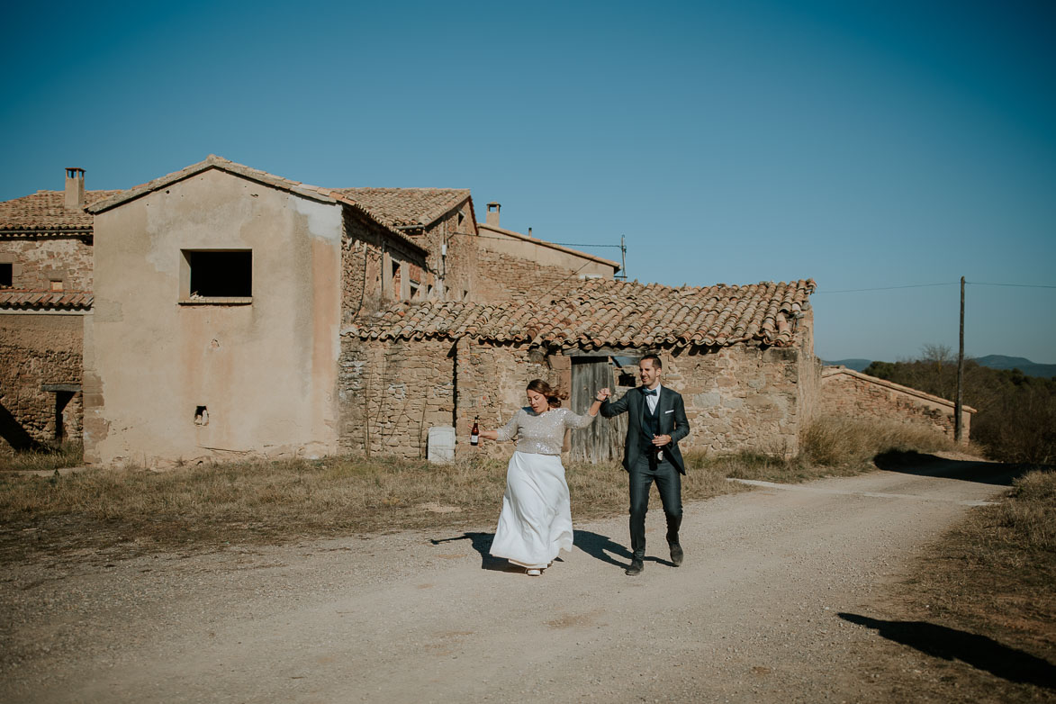 Boda en Granja Abandonada