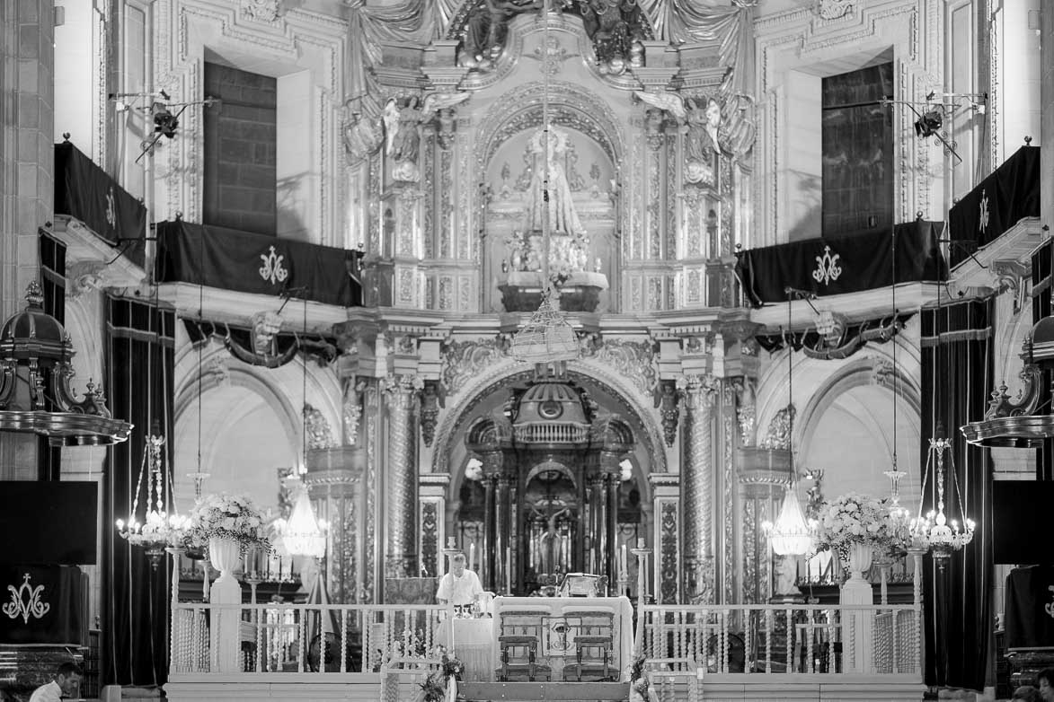 Boda en Basilica de Santa Maria