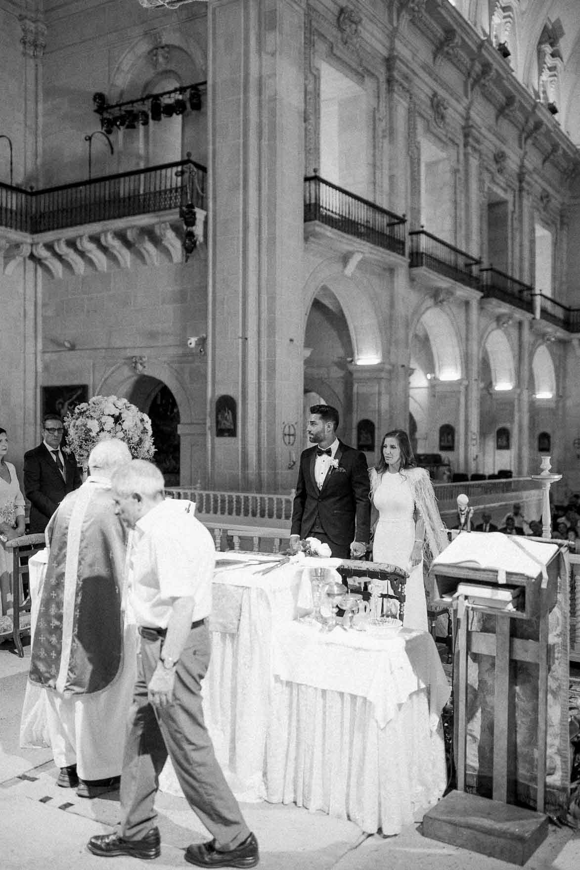 Boda en Basilica de Santa Maria