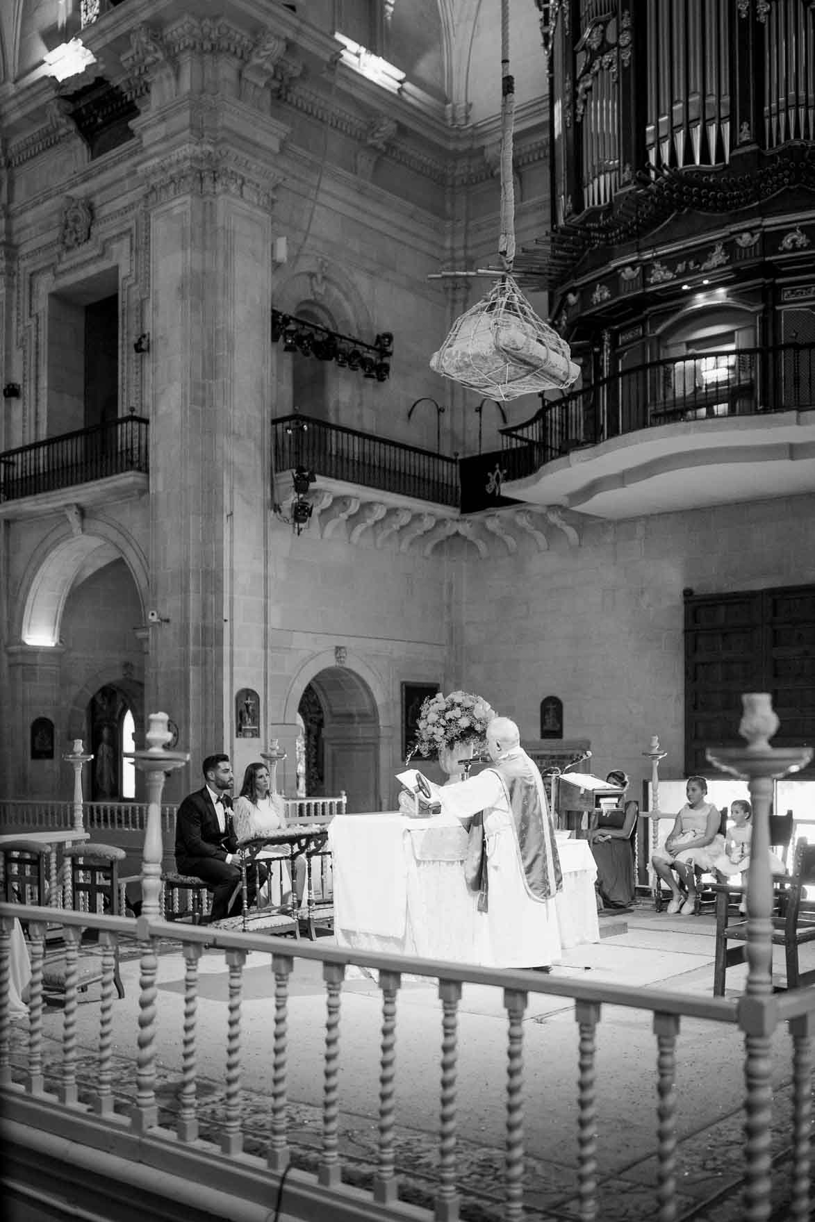 Boda en Basilica de Santa Maria