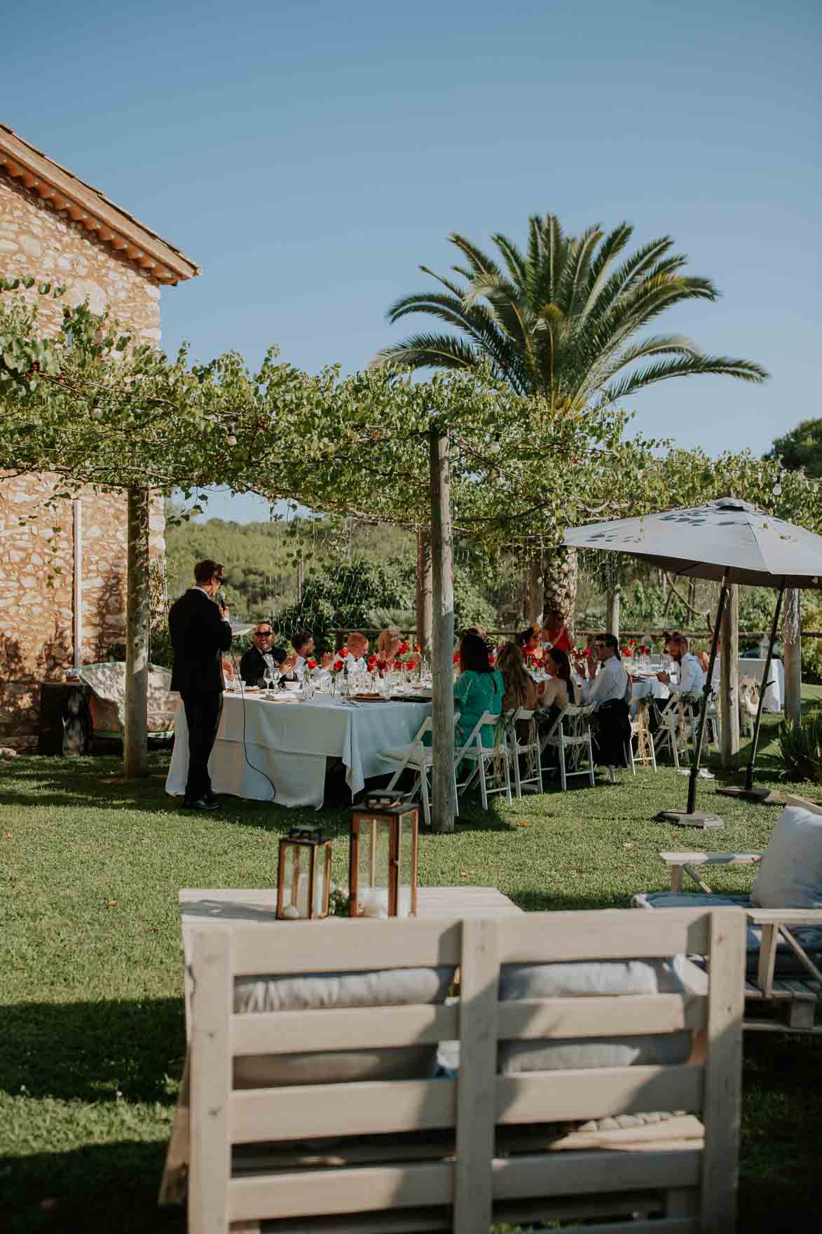 Romantic Masía Wedding Near Sitges