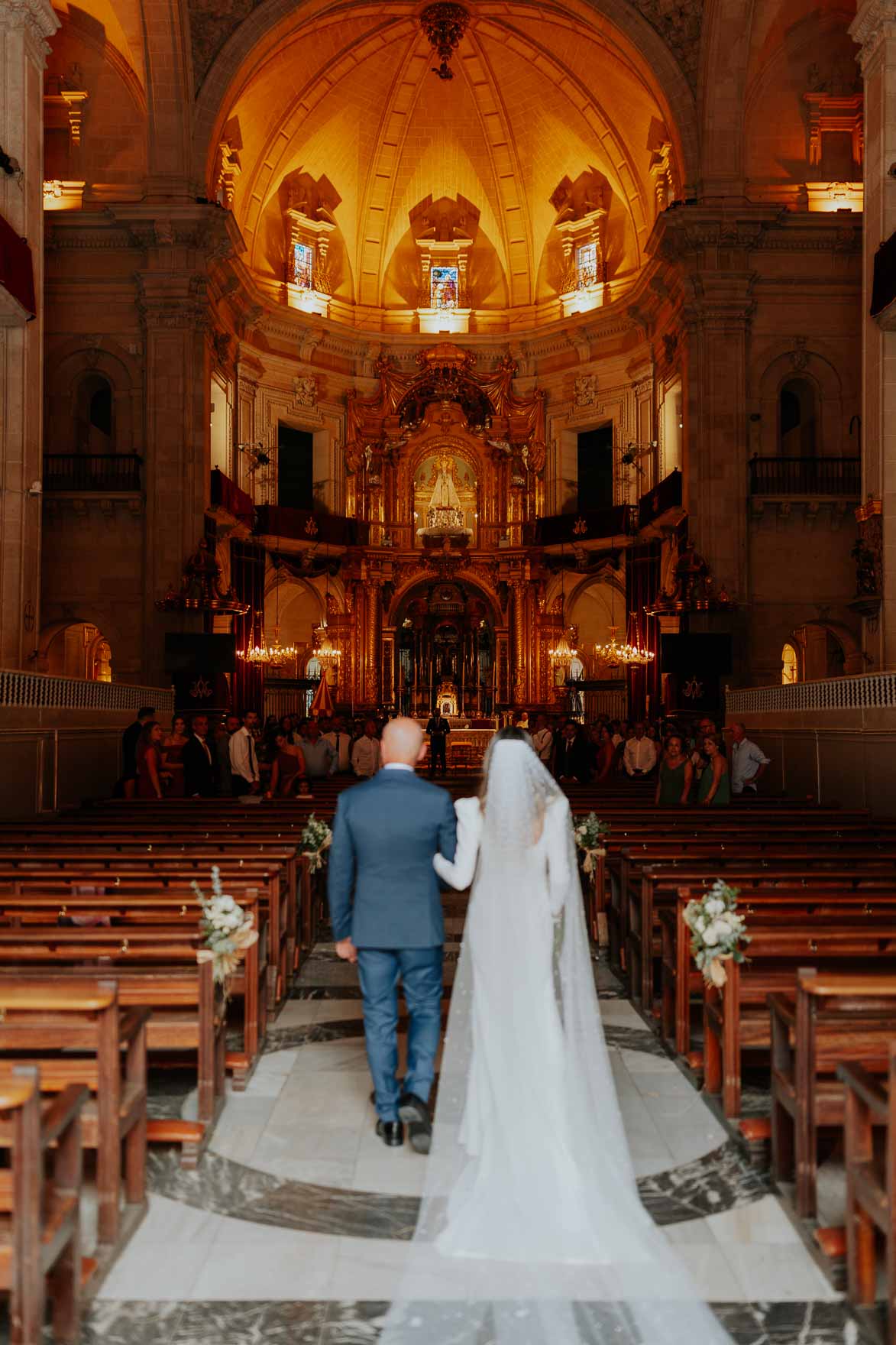 Boda en Basilica de Santa Maria Elche