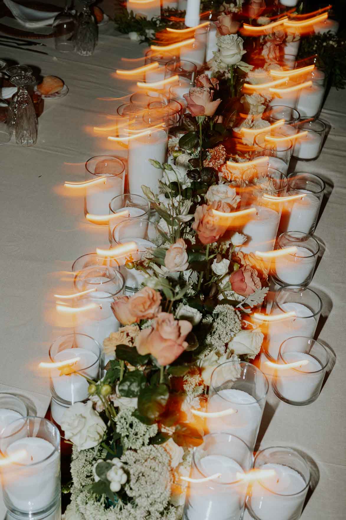 Boda moderna atrevida en Finca La Roscana Elche