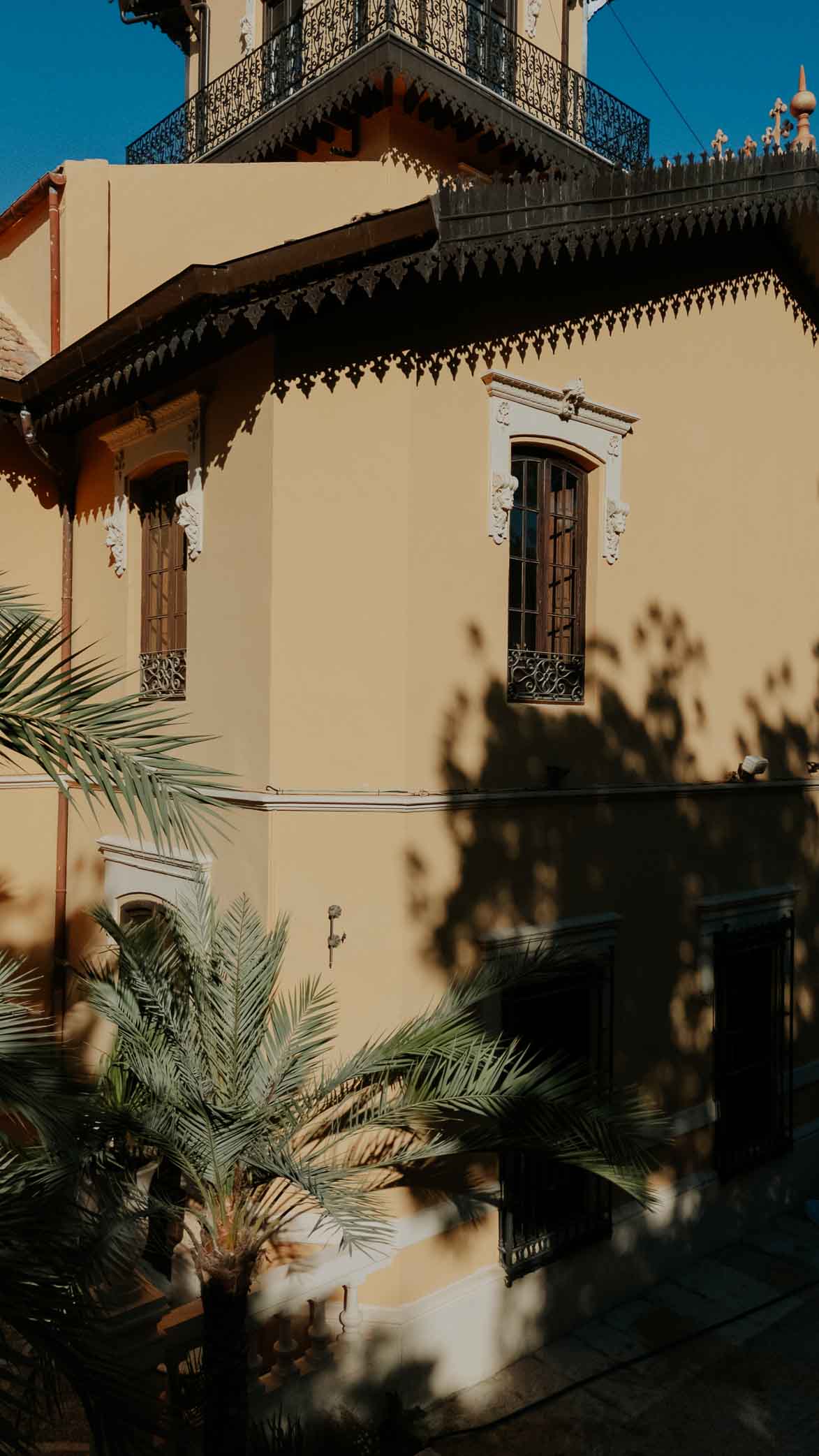 Jardines de Abril Edu Dioni