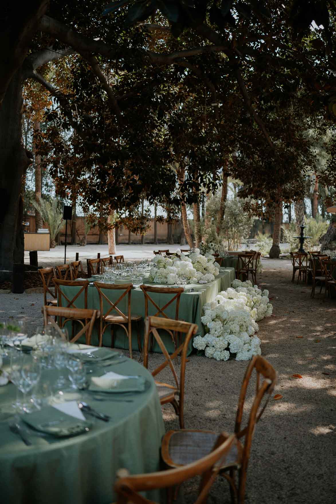 Jardines de Abril Edu Dioni