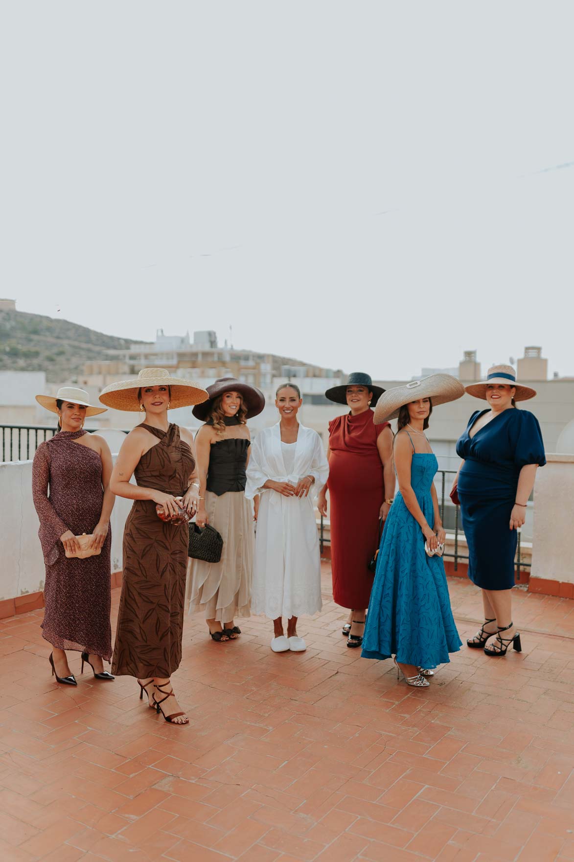Novias con pamela inspiracion de looks para Bodas