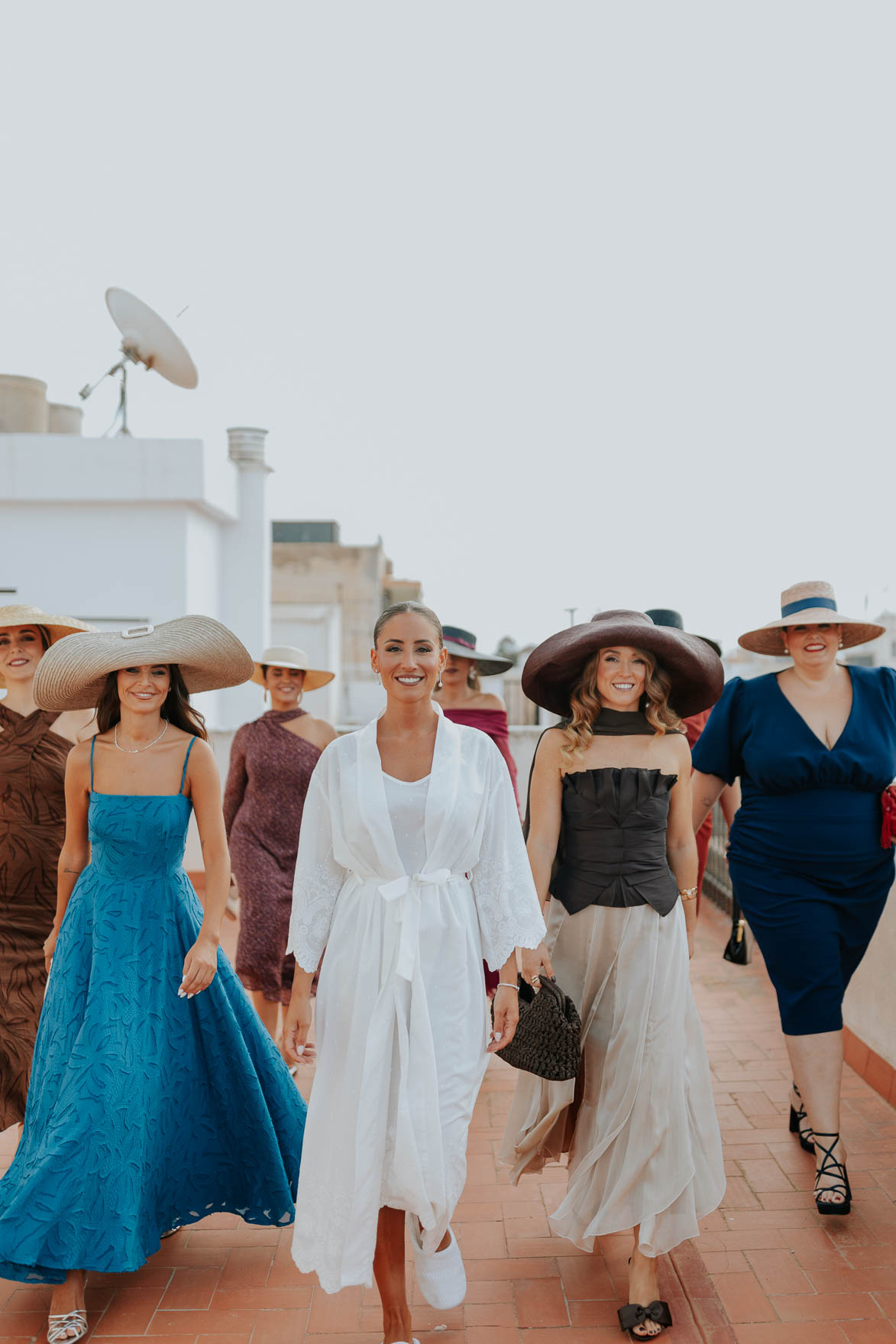Novias con pamela inspiracion de looks para Bodas