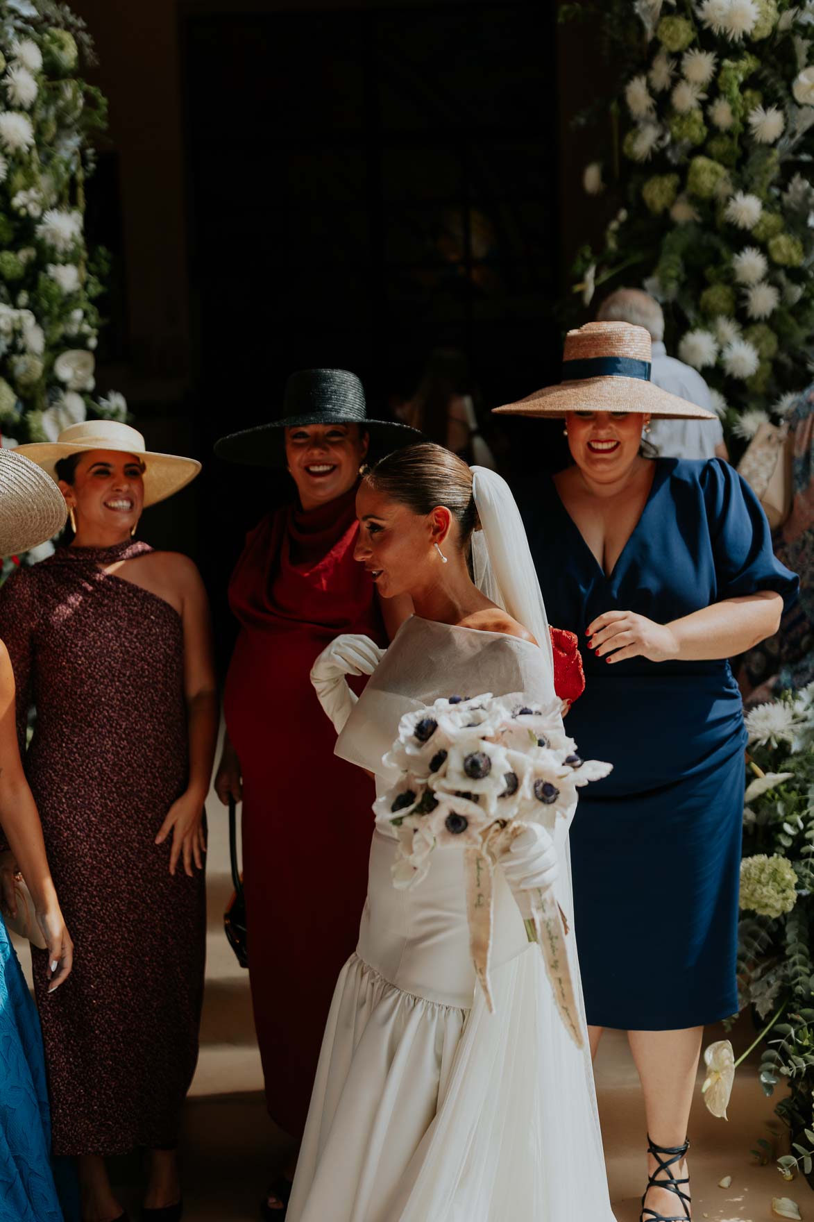 Novias con pamela inspiracion de looks para Bodas