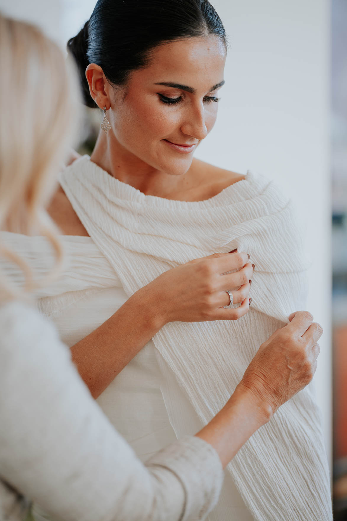 Vestido de novia: Alex Vidal