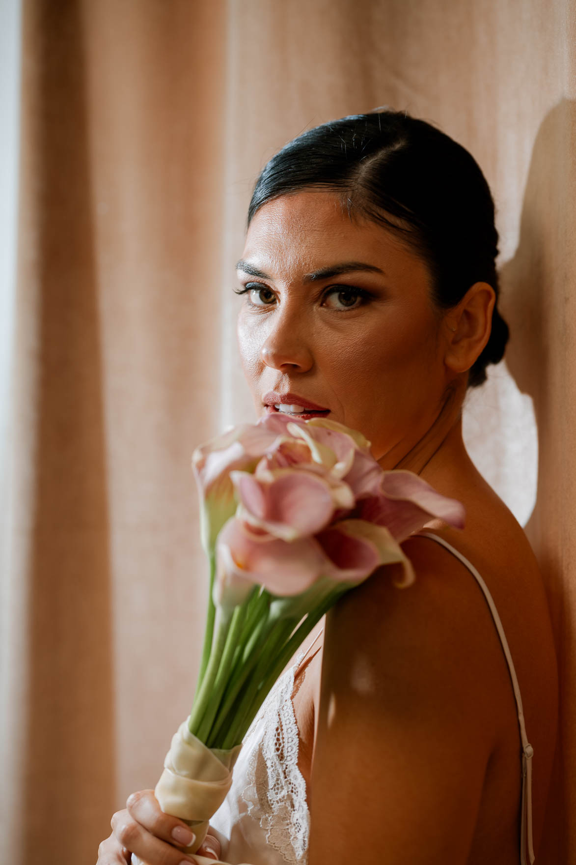 COMO POSAR EN LAS FOTOS DE BODA