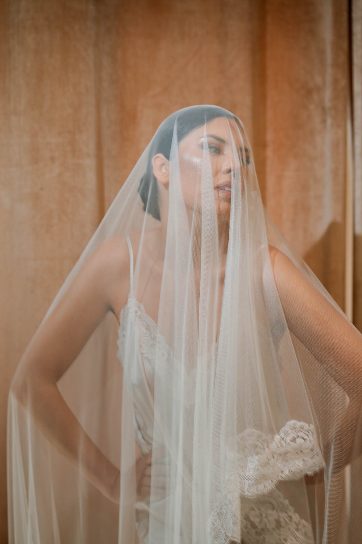 COMO POSAR EN LAS FOTOS DE BODA