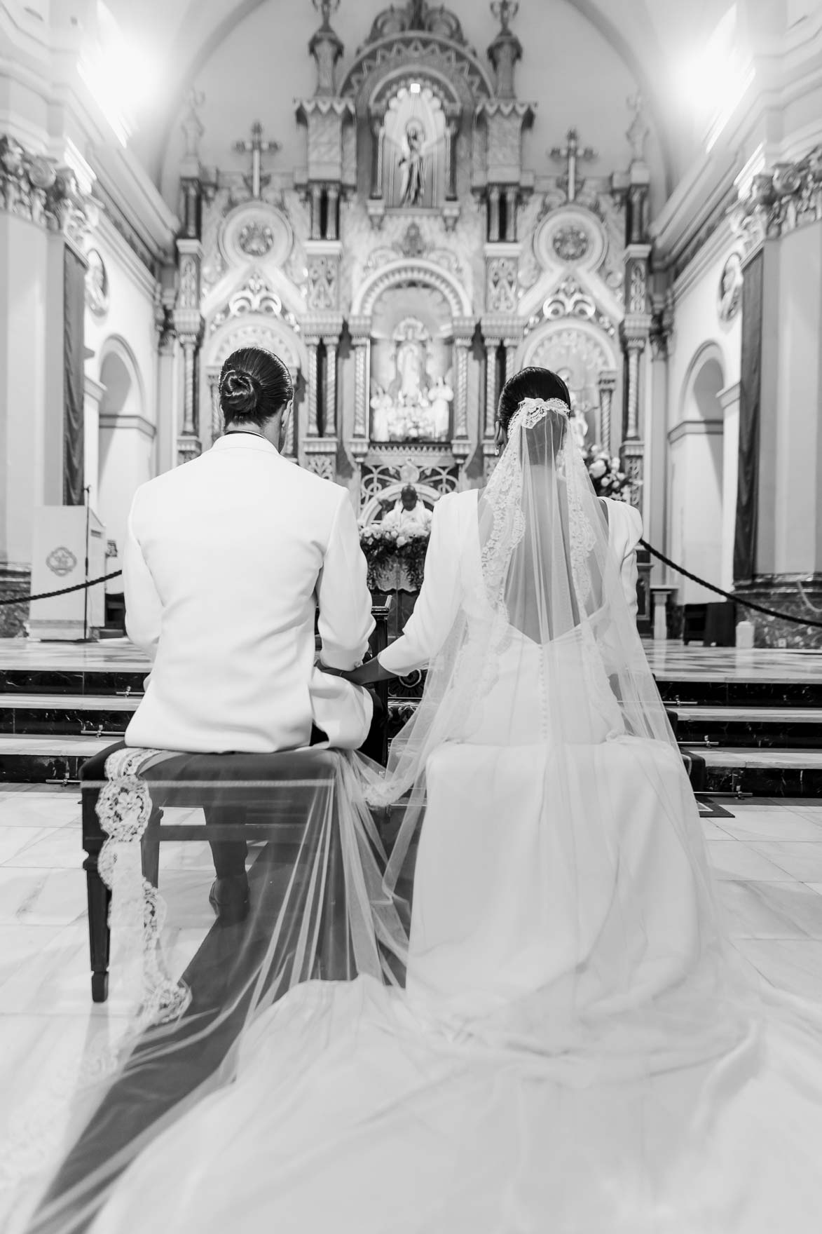 COMO POSAR EN LAS FOTOS DE BODA