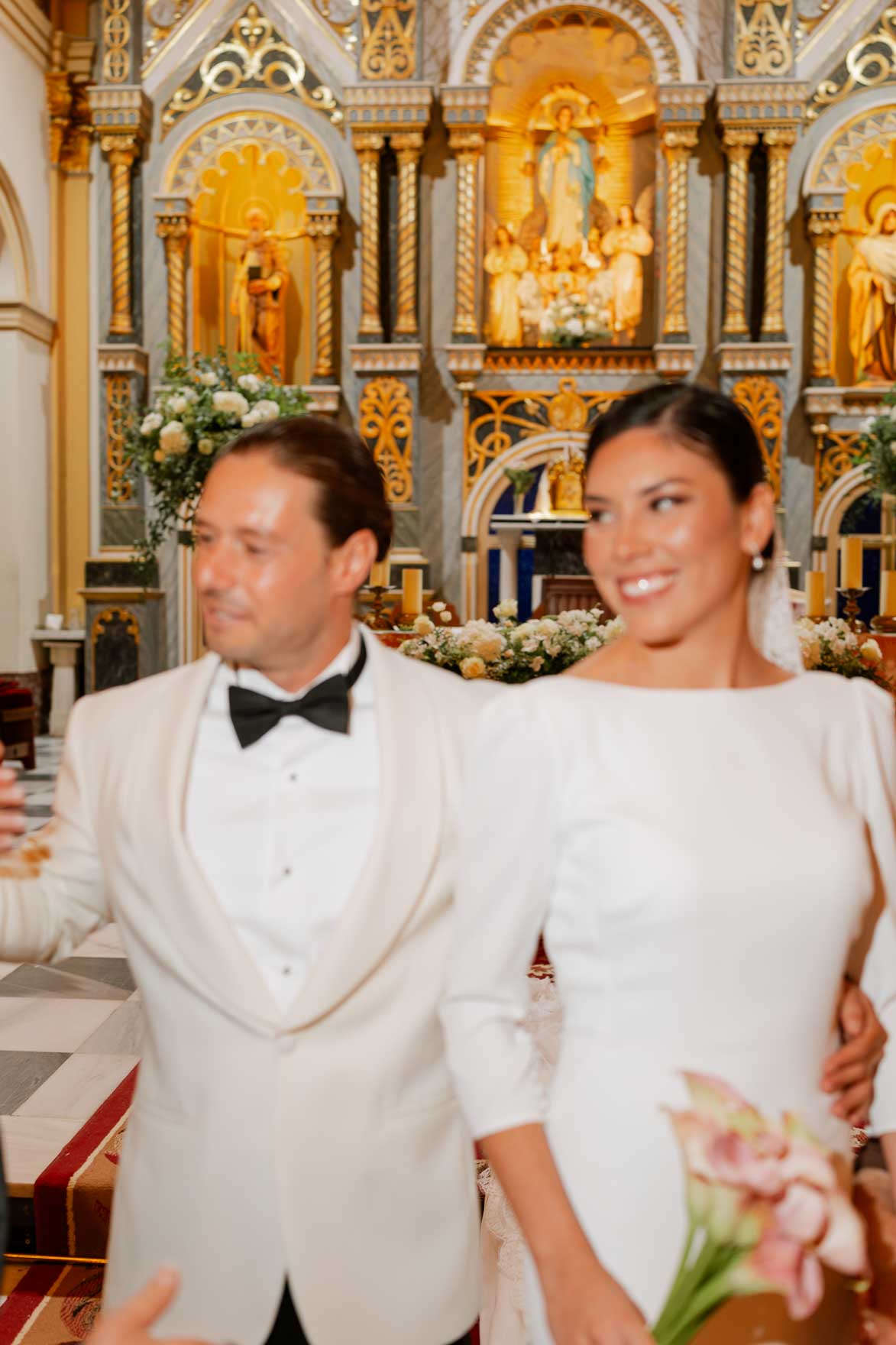 COMO POSAR EN LAS FOTOS DE BODA