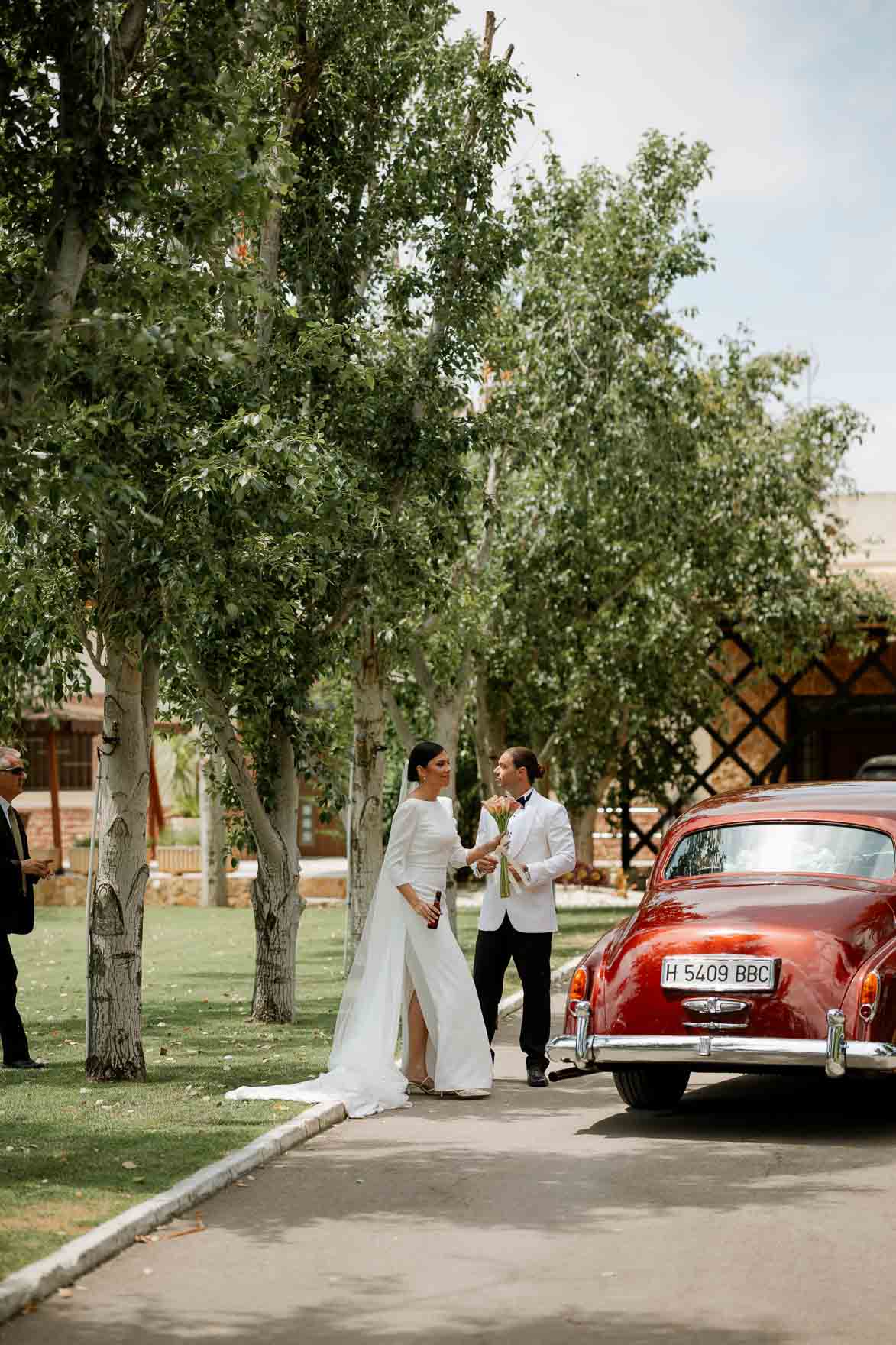 COMO POSAR EN LAS FOTOS DE BODA
