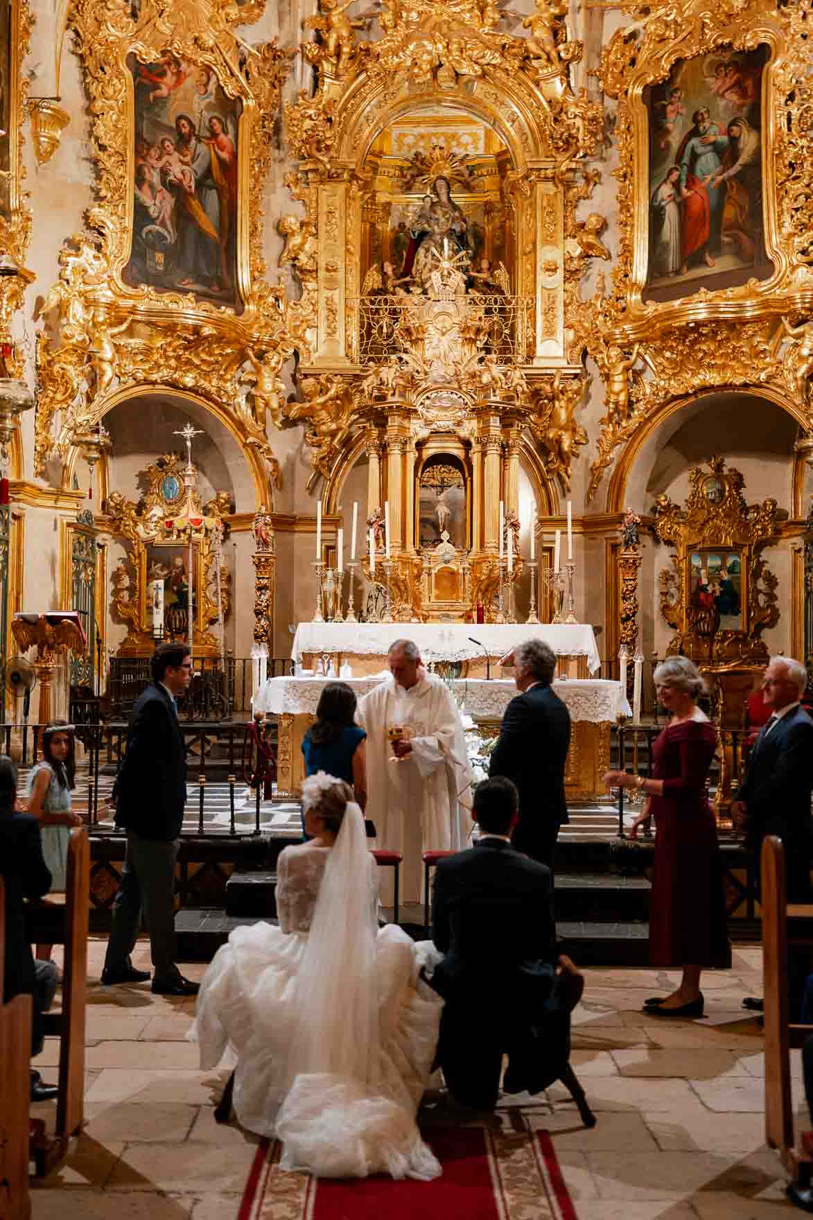 Boda en Basilica de Santa María Alicante